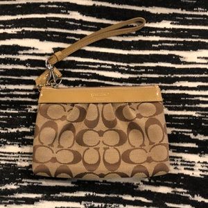 3/$25 Coach Wristlet Wallet Pouch Tan Khaki Silver Hardware